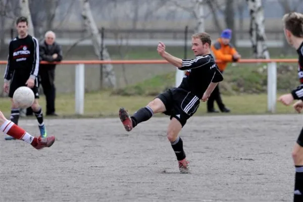 Empor Walschleben - FSV 06 Ohratal (14.03.2009)