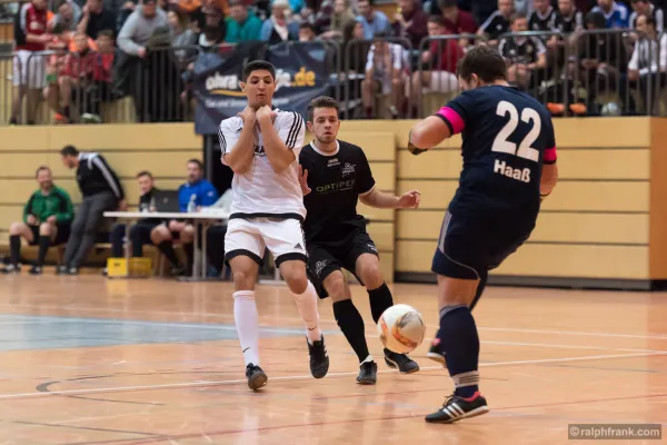 13. OPTIPER Fußballnacht