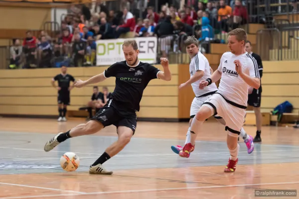 13. OPTIPER Fußballnacht