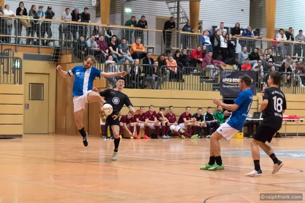 13. OPTIPER Fußballnacht