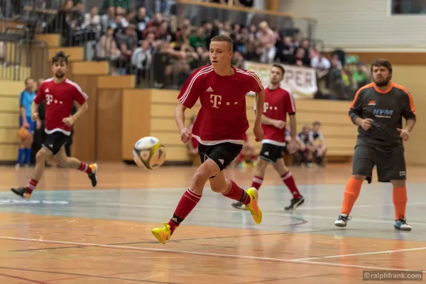 14. OPTIPER Fußballnacht