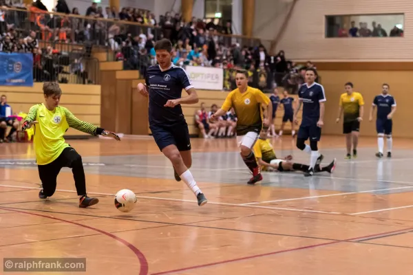 15. OPTIPER Fußballnacht