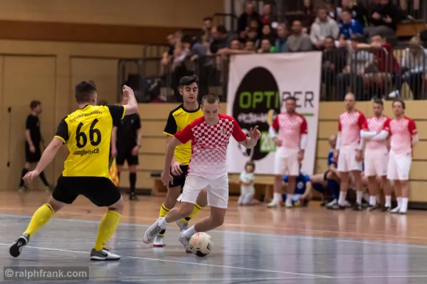 15. OPTIPER Fußballnacht