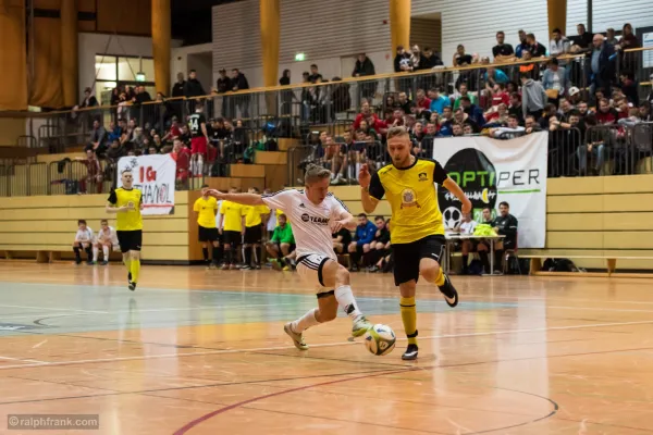 16. OPTIPER Fußballnacht