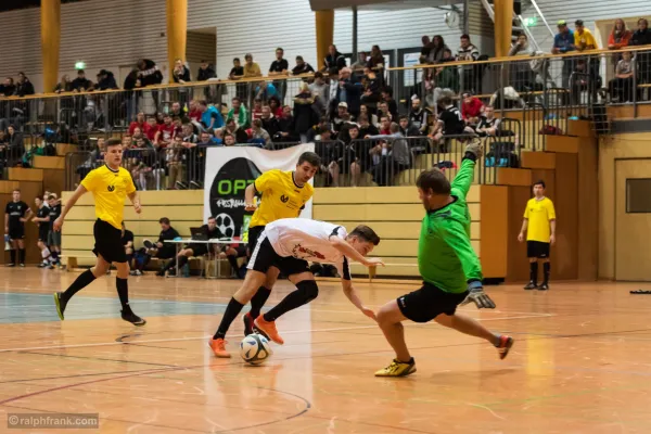 16. OPTIPER Fußballnacht