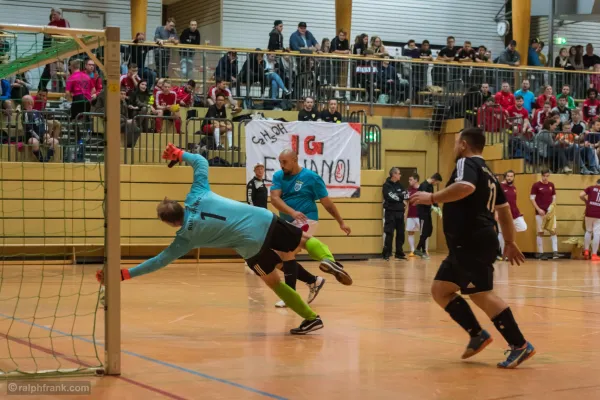 16. OPTIPER Fußballnacht