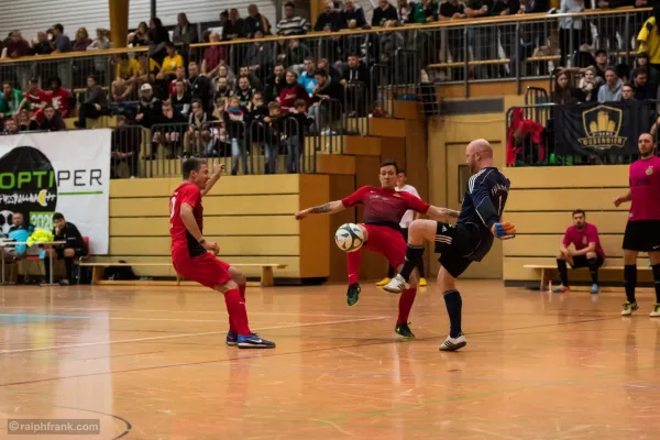 16. OPTIPER Fußballnacht