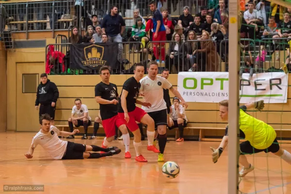 16. OPTIPER Fußballnacht