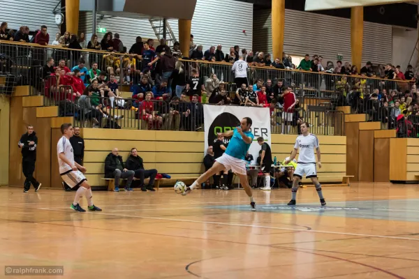 16. OPTIPER Fußballnacht