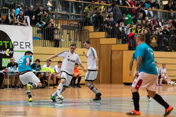 16. OPTIPER Fußballnacht