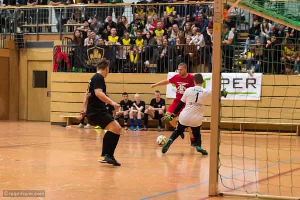 16. OPTIPER Fußballnacht