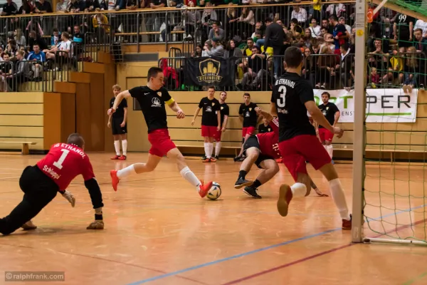 16. OPTIPER Fußballnacht