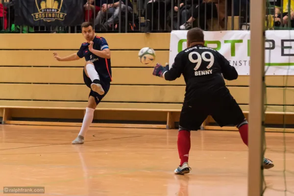 16. OPTIPER Fußballnacht