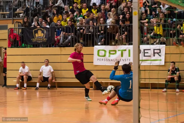 16. OPTIPER Fußballnacht