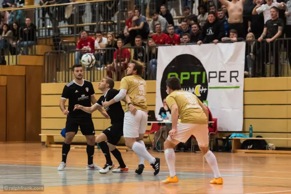 16. OPTIPER Fußballnacht