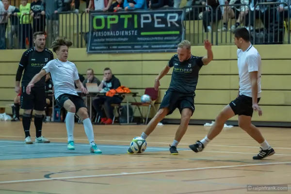 17. OPTIPER Fußballnacht